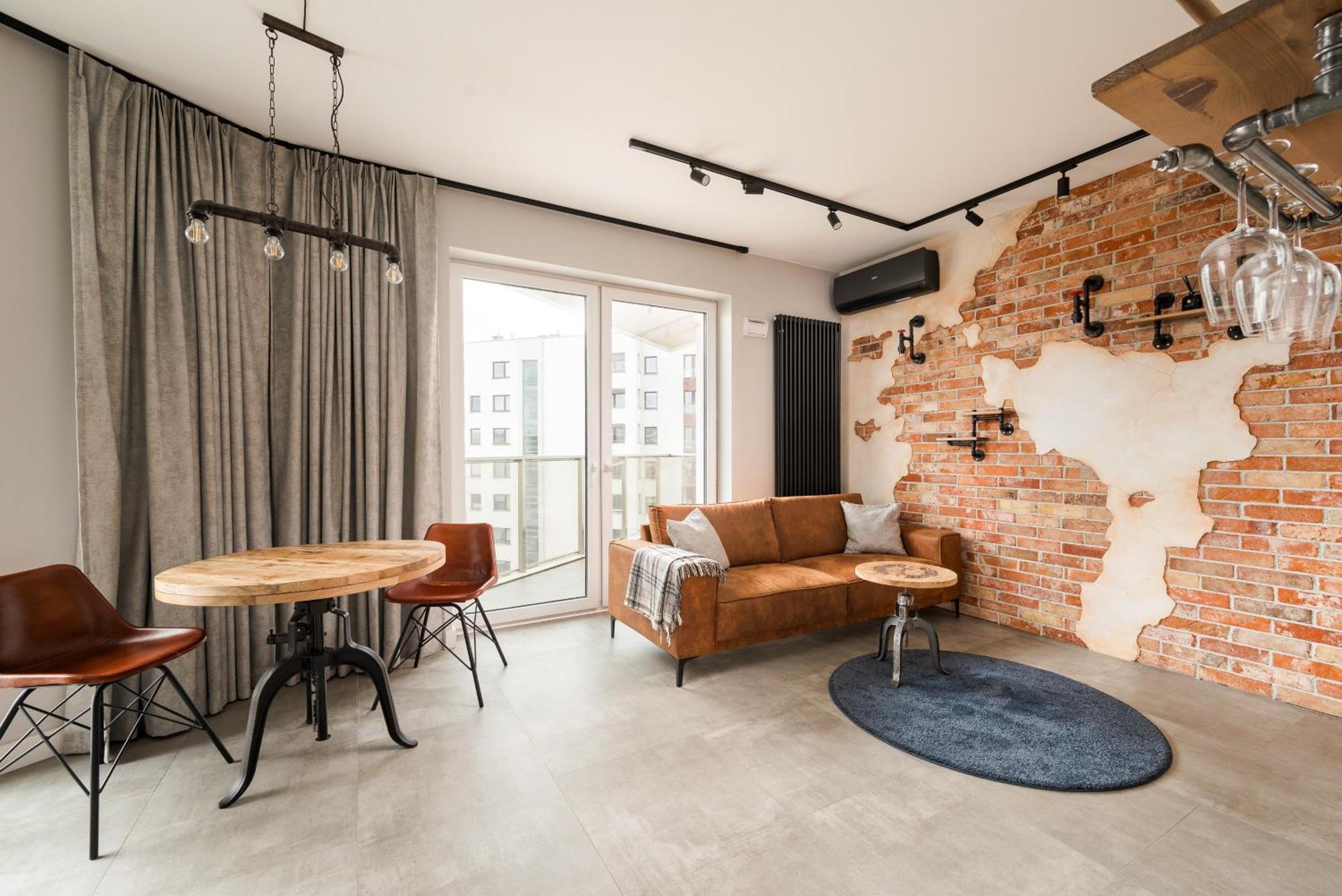 Goclaw Industrial Apartament *